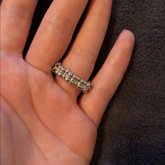 Awesomely Arrow- Dynamic Yellow - Picture 3 of 3